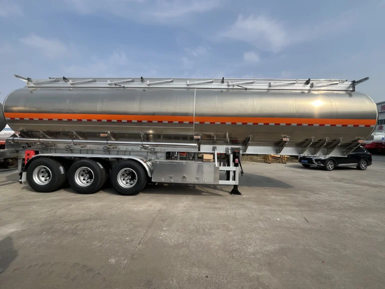 Side view of a three-axle aluminum fuel tanker