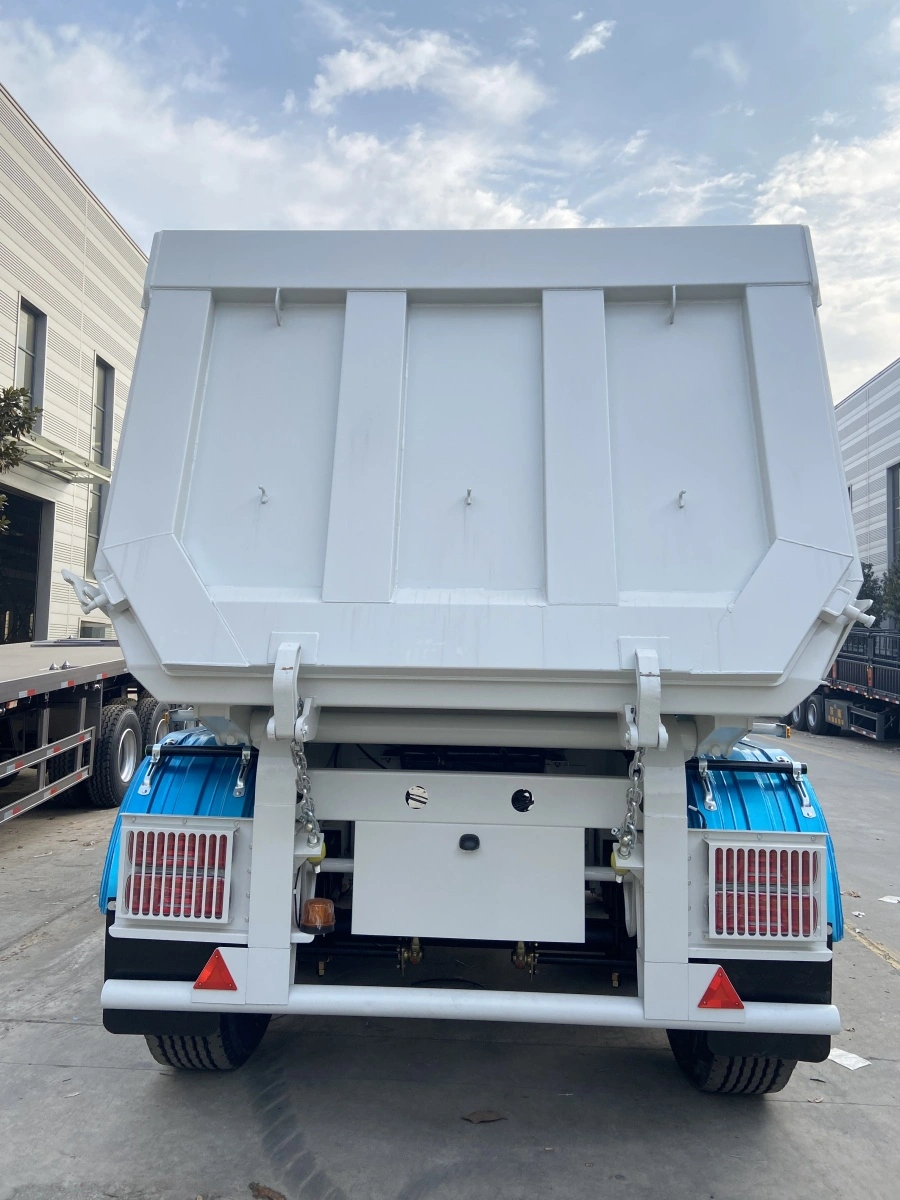 Rectangular high-sided dump body of the rear tipper semi trailer