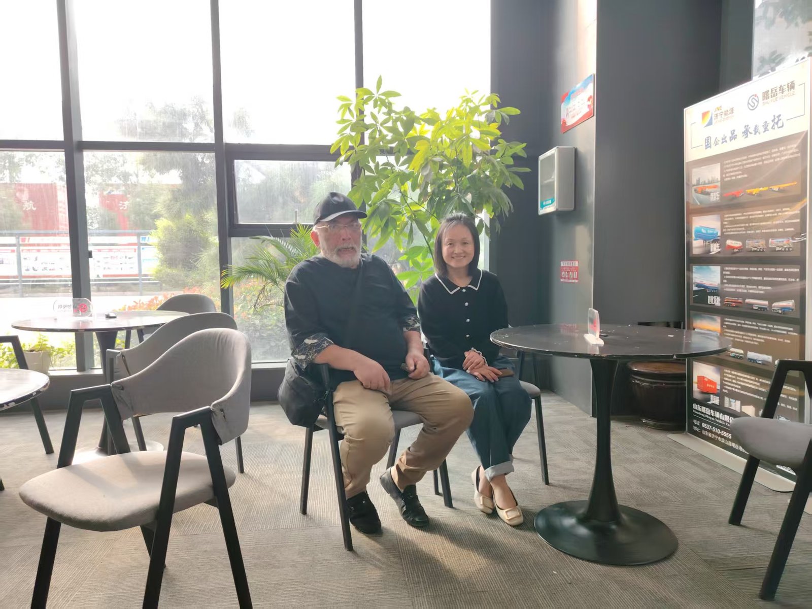 International customer visit with the CHENLU team