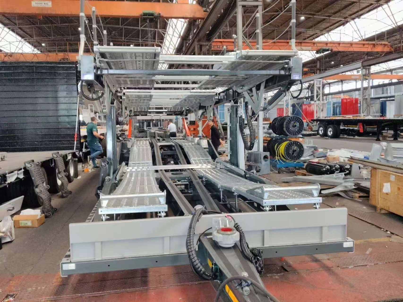 Semi-trailer frame under production during CHENLU's East Africa market research